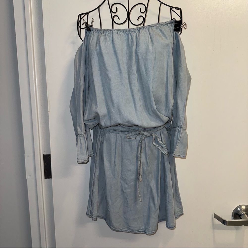 NWT Sanctuary Off-Shoulder Chambray Dress